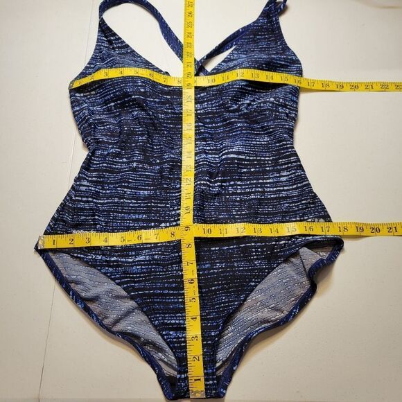 Speedo Blue One Piece Swimsuit Women's Plus Size 16 - Picture 12 of 12